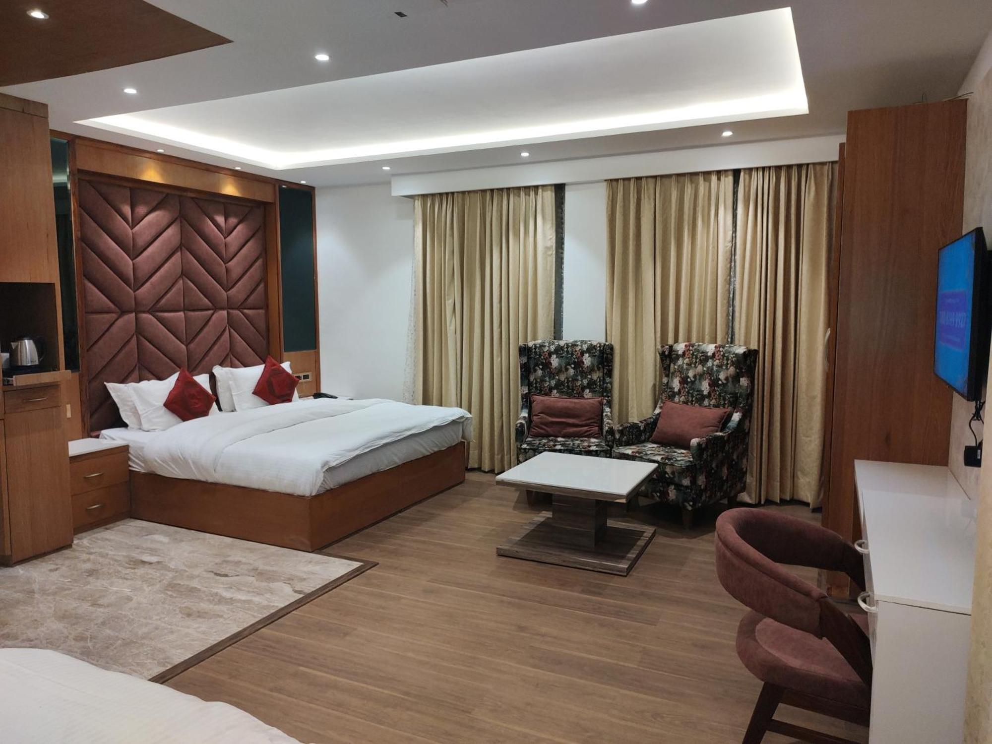 Sagrika Resort Dalhousie Εξωτερικό φωτογραφία